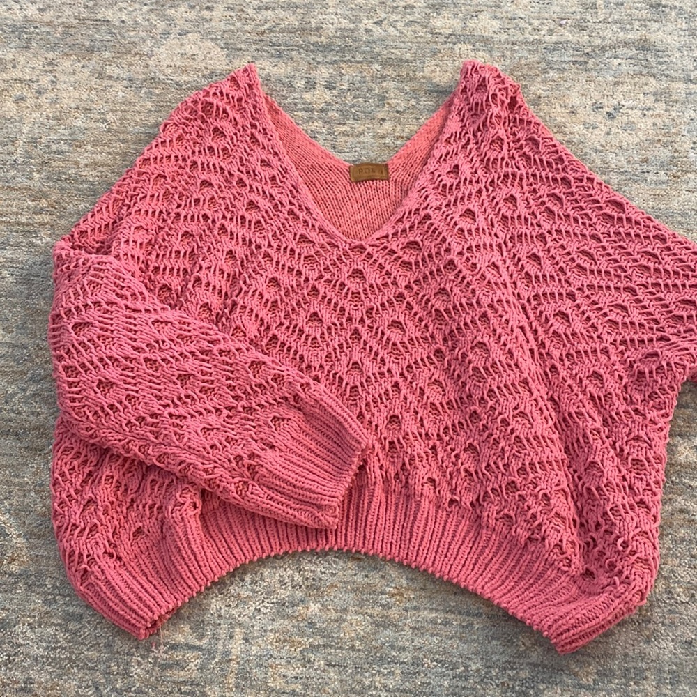 Women’s pink sweater